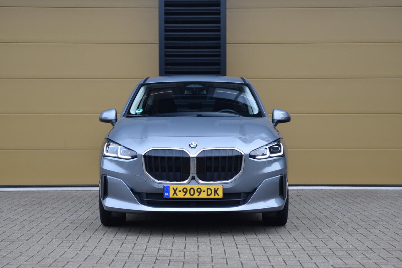 BMW 2-SERIE Active Tourer 218i * Head-up * Comforttoegang * LED *