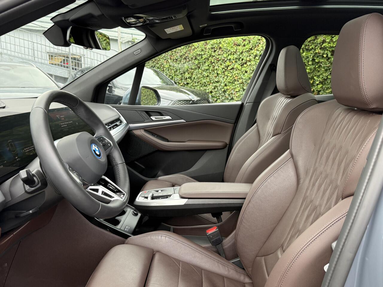 BMW 2-SERIE Active Tourer 225e xDrive | M-Sport | 18'' | Panorama | Camera | Sportstoel. | Stoelverw.