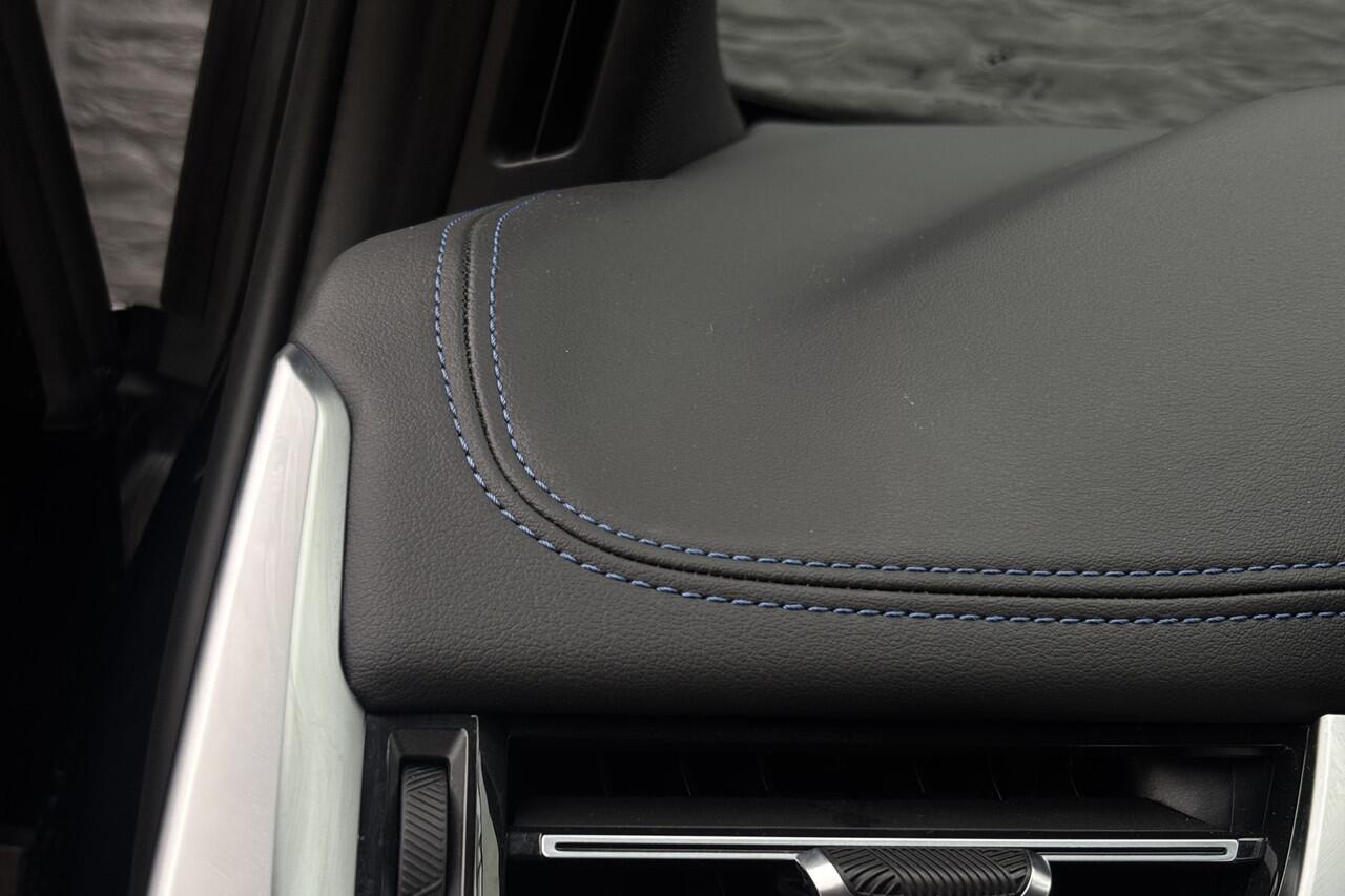 BMW 2-SERIE Active Tourer 218i M-Sport | Harman/Kardon | Head-Up | Comfort Acces | Adap. Cruise | Adaptief M-Onderstel