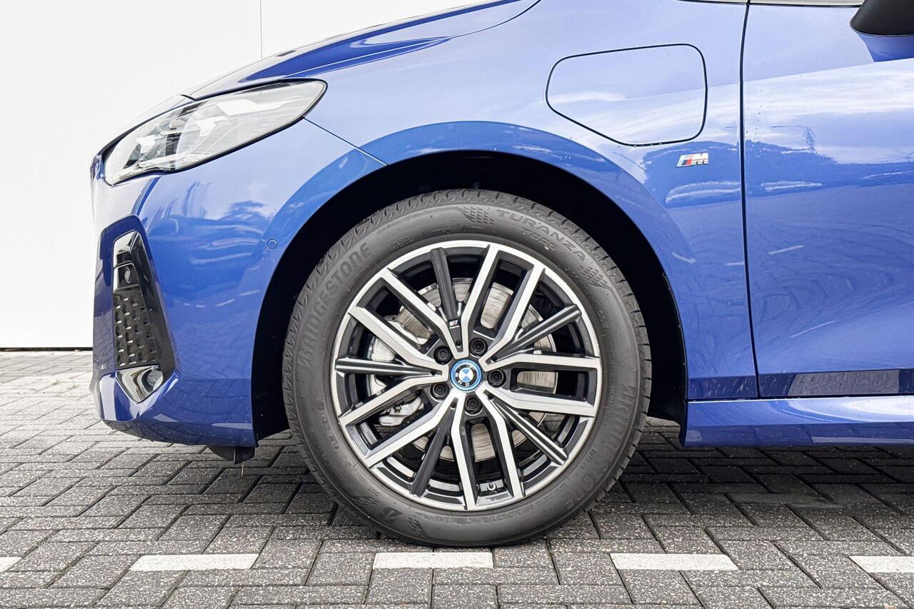 BMW 2-SERIE Active Tourer 230e xDrive M Sport | Driving Assistant Plus |