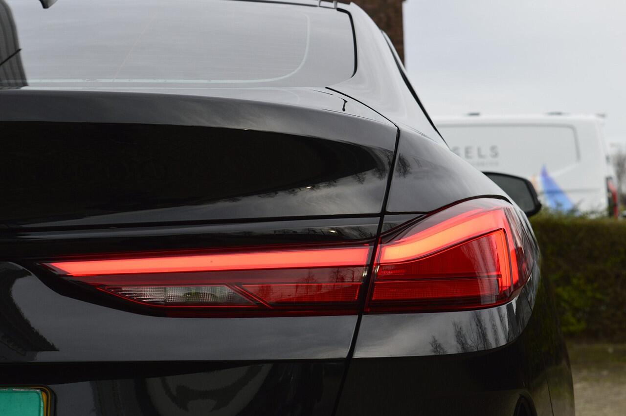 BMW 2-SERIE Gran Coupé 218i Sport-Line Rijklaarprijs-Garantie Camera Led Apple carplay Airco Leder Sportinterieur