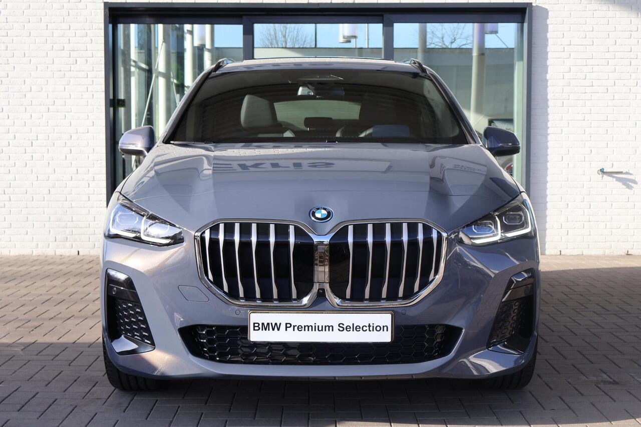 BMW 2-SERIE 225e xDrive Active Tourer | M Sportpakket | Innovation Pack | Comfort Pack | Travel Pack | Showroom Selection