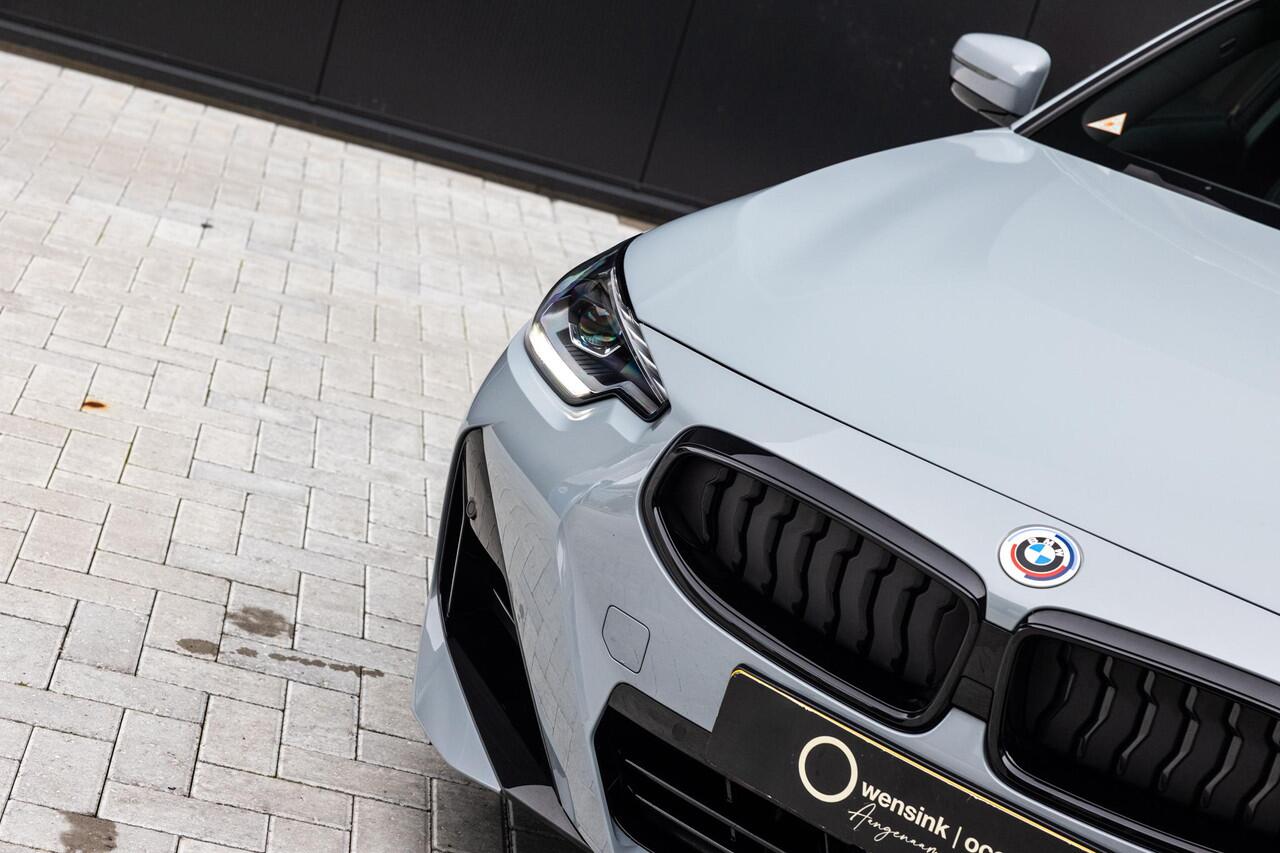 BMW 2-SERIE Coupé 218i | M-Sport | Live Dashboard Plus | Apple Carplay/Android Auto | NL auto | Cruise control adaptief | 19'' LMV | Stoelverwarming | Sportstoelen |