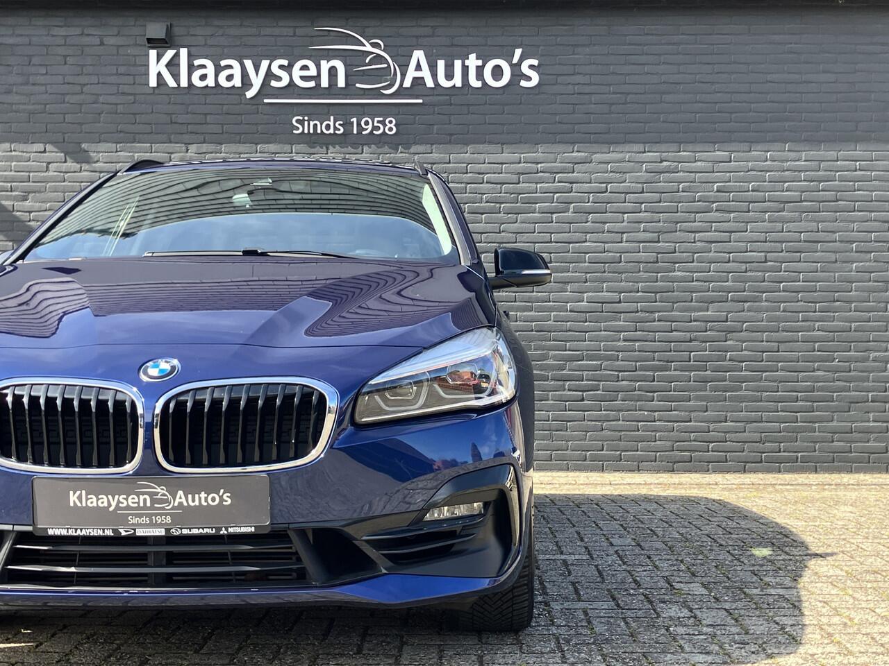 BMW 2-SERIE Active Tourer 220i High Executive Edition 192 pk M-sport AUT. | dealer onderhouden | navigatie | panoramadak | trekhaak
