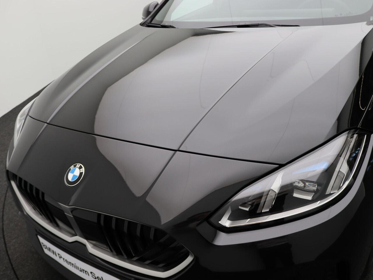 BMW 2-SERIE Gran Coupé 220 M Sportpakket | Premium Pack | Stuurwielrand Verwarmd | Achteruitrijcamera | Driving Assistant | 18''