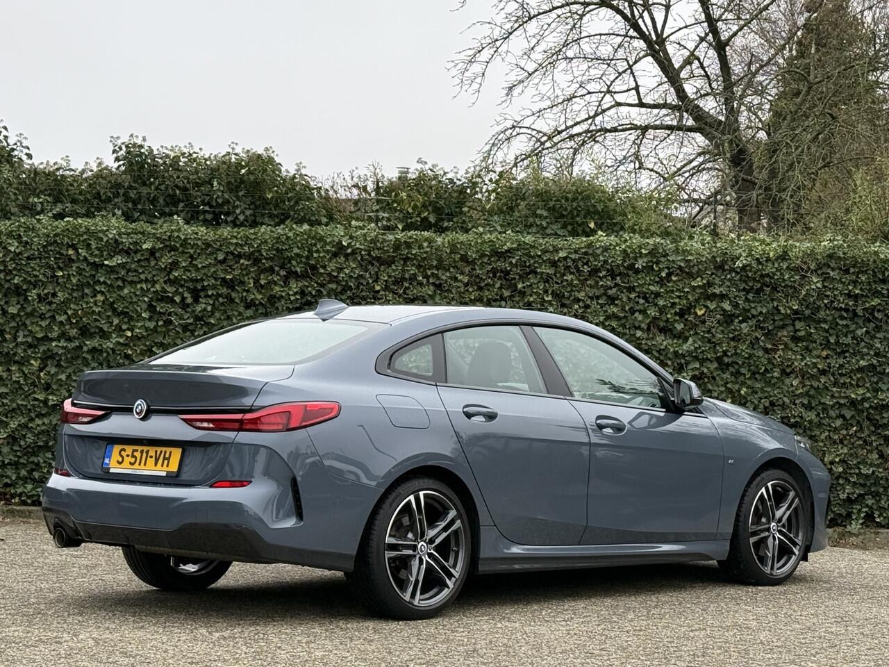 BMW 2-SERIE Gran Coupé 218i | M-Sport | Camera | Adapt. Led | Elek. verst. stoelen | Head-Up | Comfort Acces