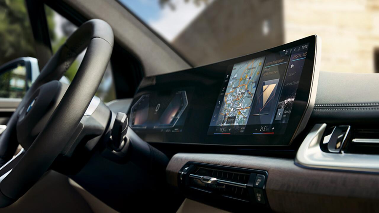 BMW 2-SERIE Active Tourer 218i Nieuw Model | NU 10X OP VOORRAAD (Bouwjaar: 2023-2024 | Prijs: ¤30.000 - ¤40.000)