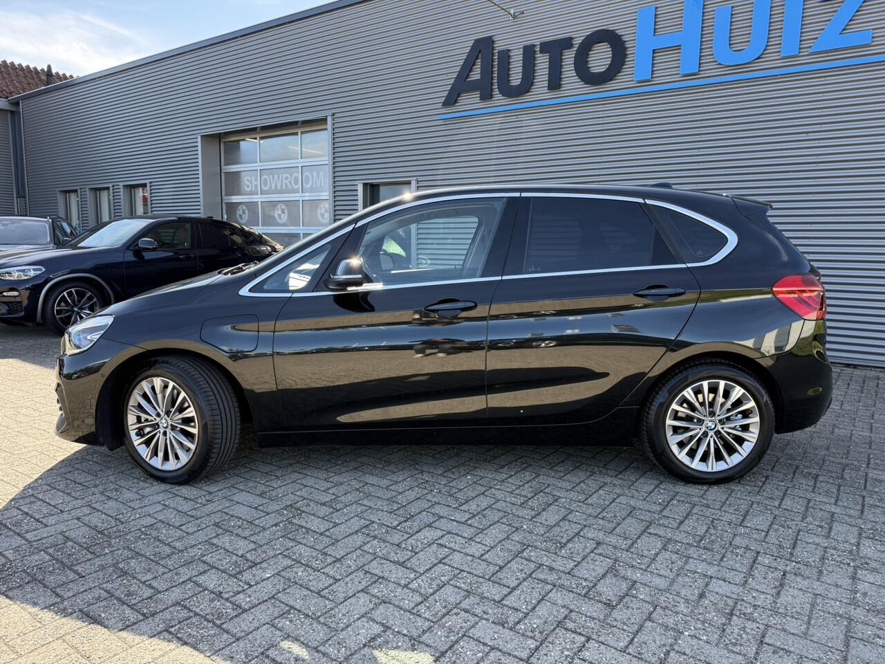 BMW 2-SERIE Active Tourer 225xe iPerformance Luxury Leer LED Stoelverwarming PDC