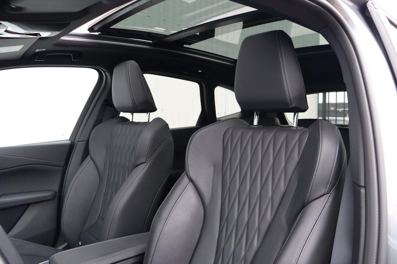 BMW 2-SERIE Active Tourer 218i Automaat | Leder | Panoramadak | Stoel-/Stuurverwarming | Elek. Trekhaak | Navigatie