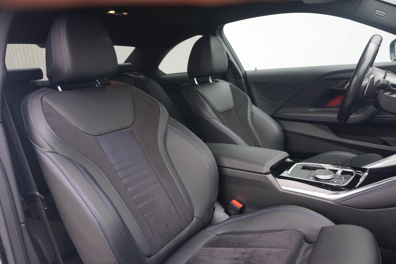 BMW 2-SERIE Coupé 218i M Sportpakket 19'' / Harman Kardon / Stuur-stoel verwarming / Trekhaak