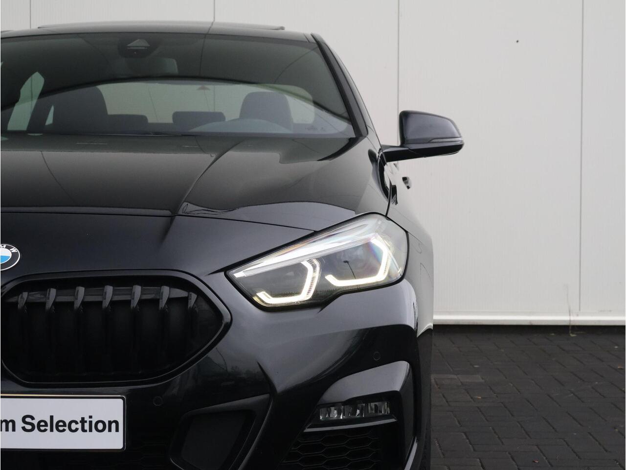 BMW 2-SERIE Gran Coupé 218i Executive Edition M-Sportpakket / HIFI / Panoramadak / 18'' /