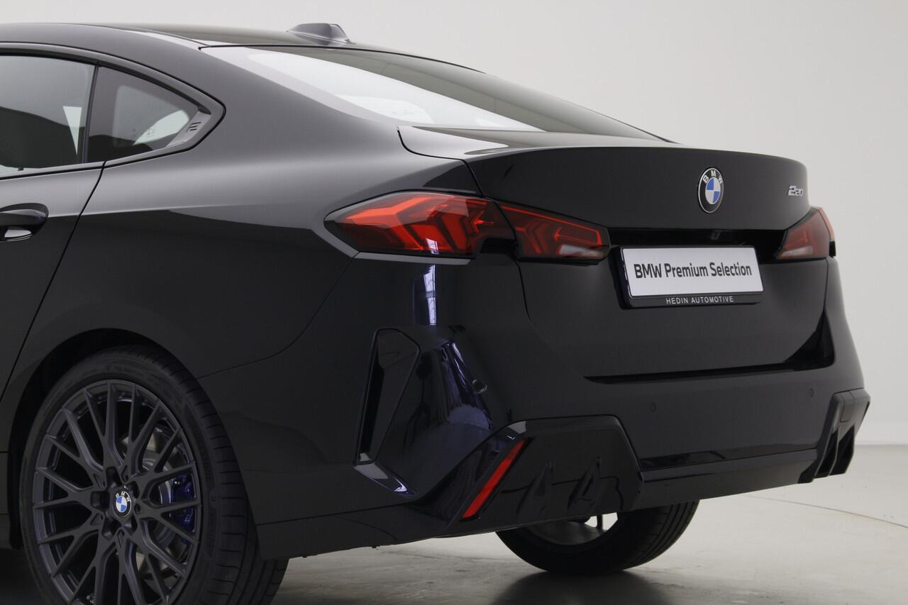 BMW 2-SERIE Gran Coupé 220 M-Sport | 19" | Driving Assistant Plus | Harman Kardon | Nu voor 41.895,-
