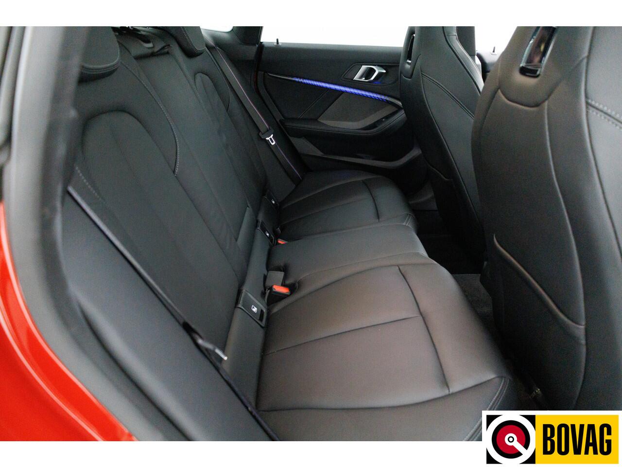 BMW 2-SERIE Gran Coupé 220i M-Sport Plus Bus. Edition Plus | Pano | Harman Kardon | Memory stoelen | Sportstoelen | Leer, Headup, Camera, Stoel & Stuurverw,