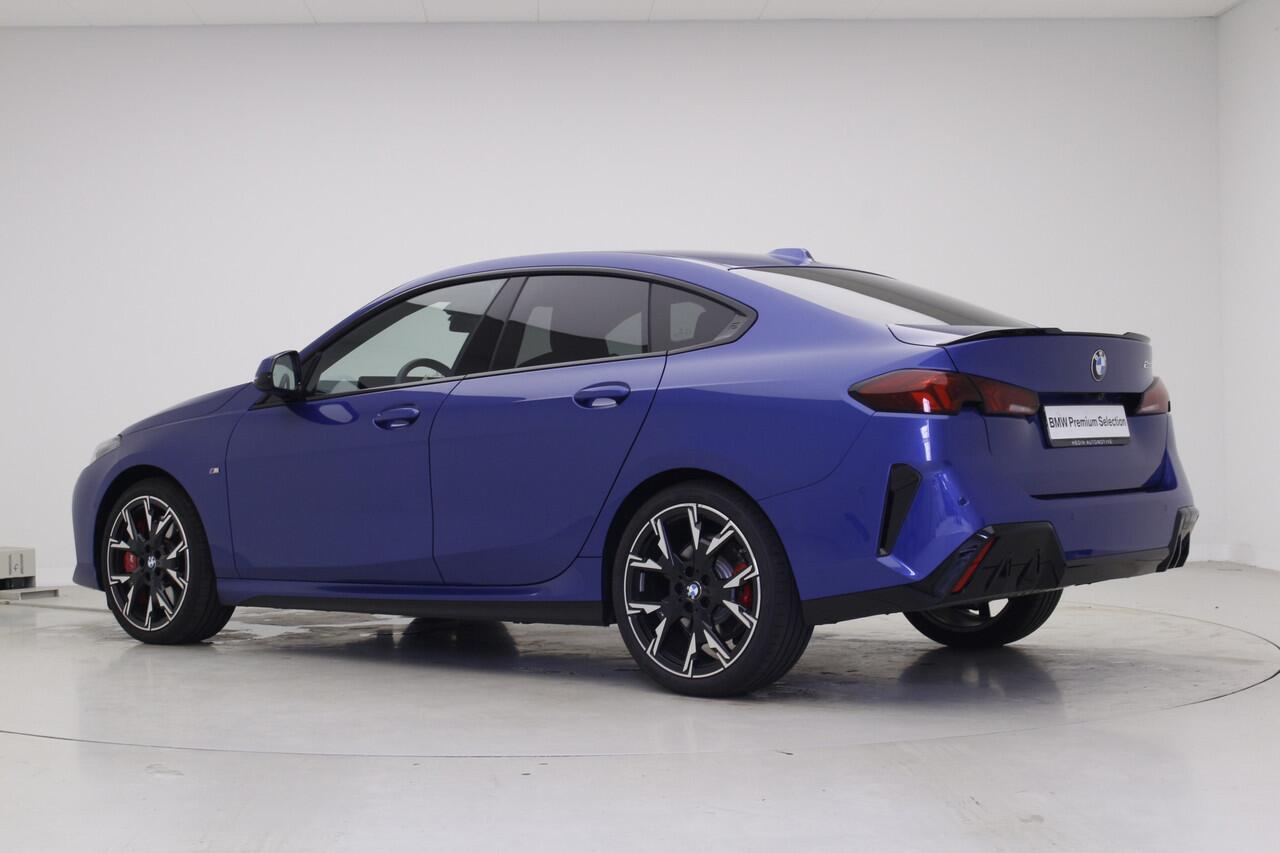 BMW 2-SERIE Gran Coupé 220 M-Sport | 19" | Stoelverwarming | Premium Pack | | Nu voor 39.895,-