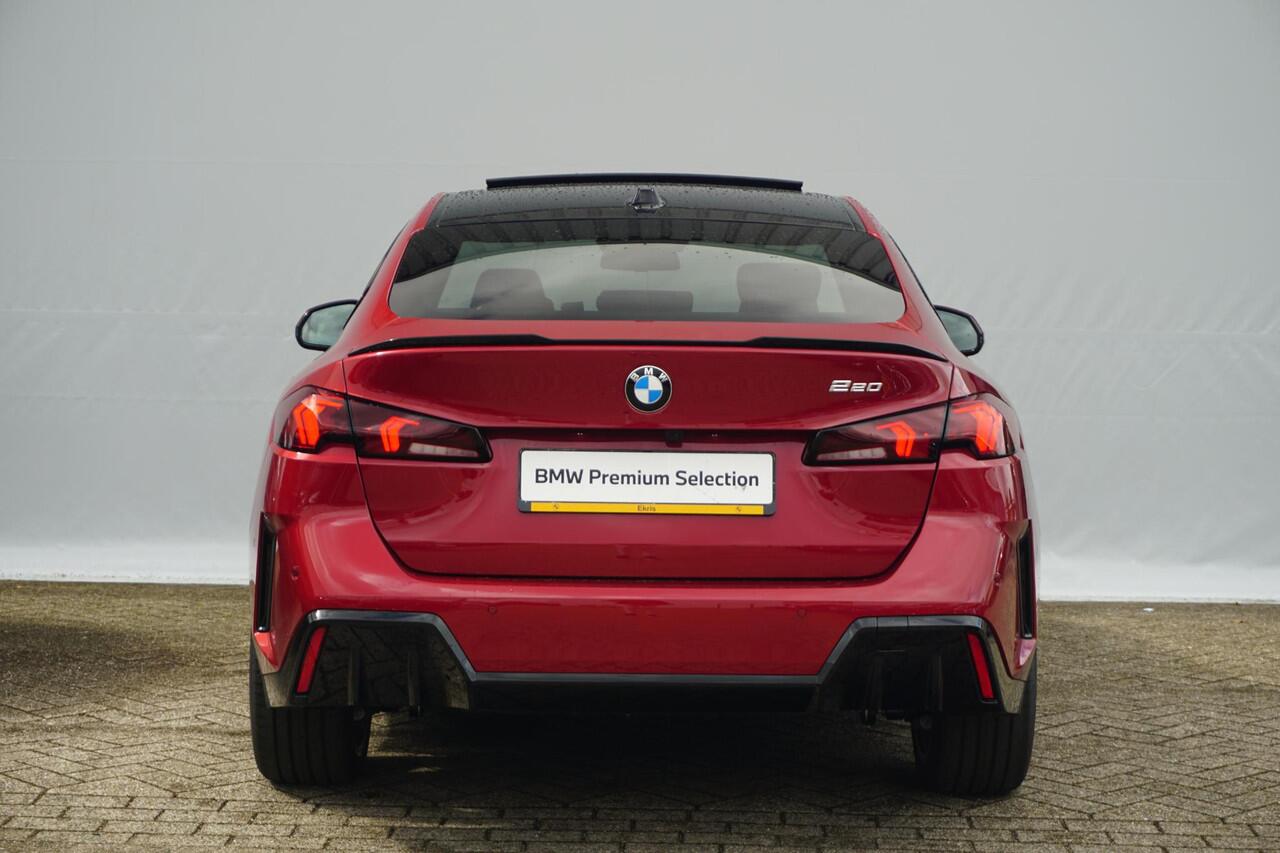 BMW 2-SERIE Gran Coupé 220 M Sportpakket Pro 19'' / Panoramadak / Comfort Access / Driving Assistant | Ekris Selection