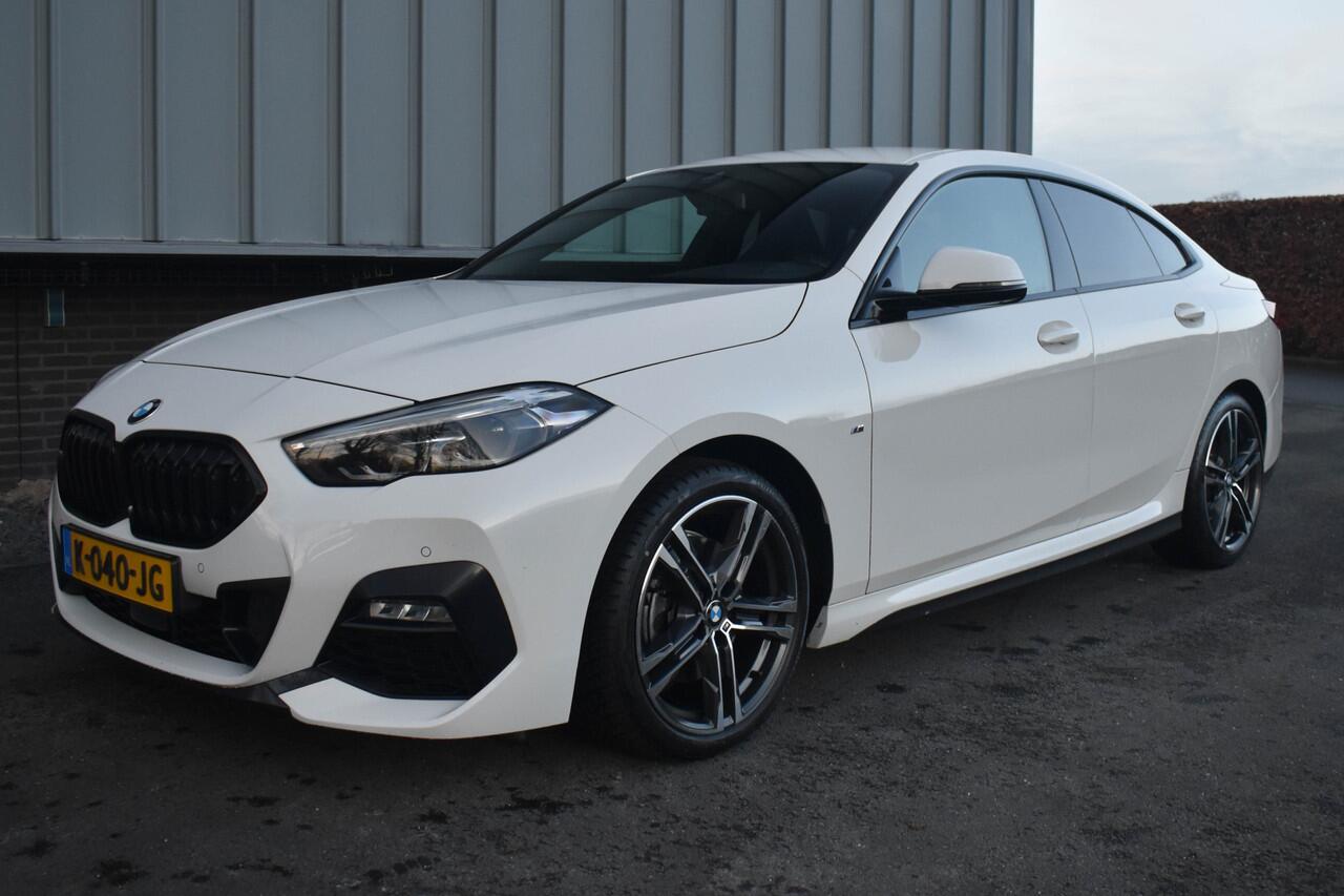 BMW 2-SERIE Gran Coupé 218i M-Sport | Schaalstoel | Carplay | Virtual | NL Auto | Stoelverwarming