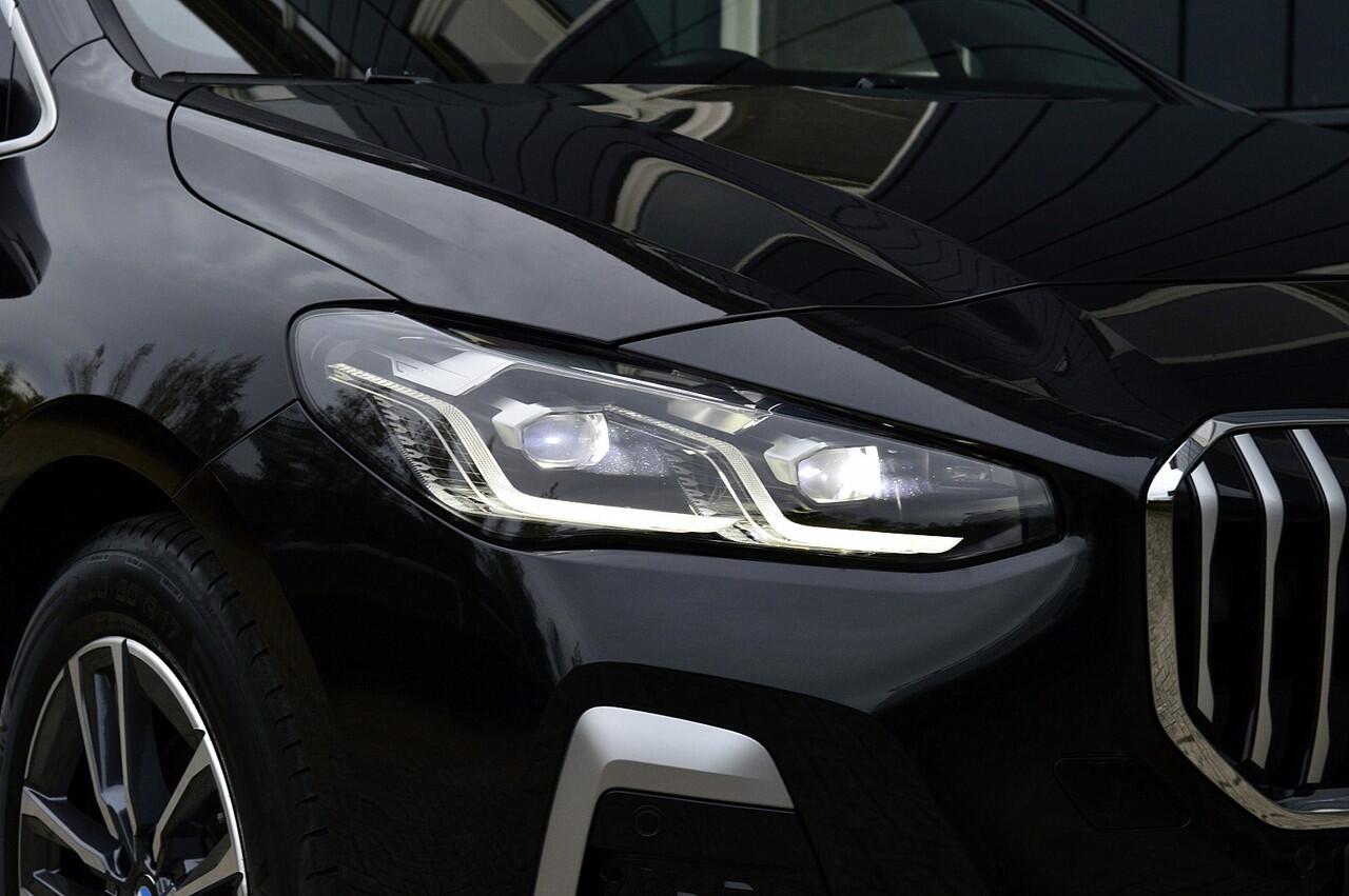 BMW 2-SERIE Active Tourer 218i M-Sport Rijklaarprijs-Garantie Sportinterieur Led Camera Apple carplay