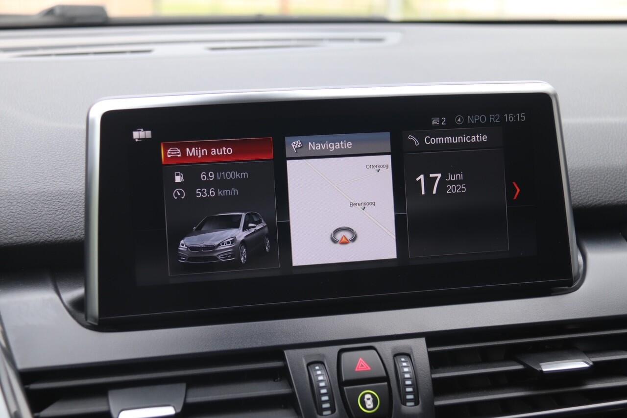 BMW 2-SERIE Active Tourer 218i Executive Edition automaat,Sportstoelen, Navigatie