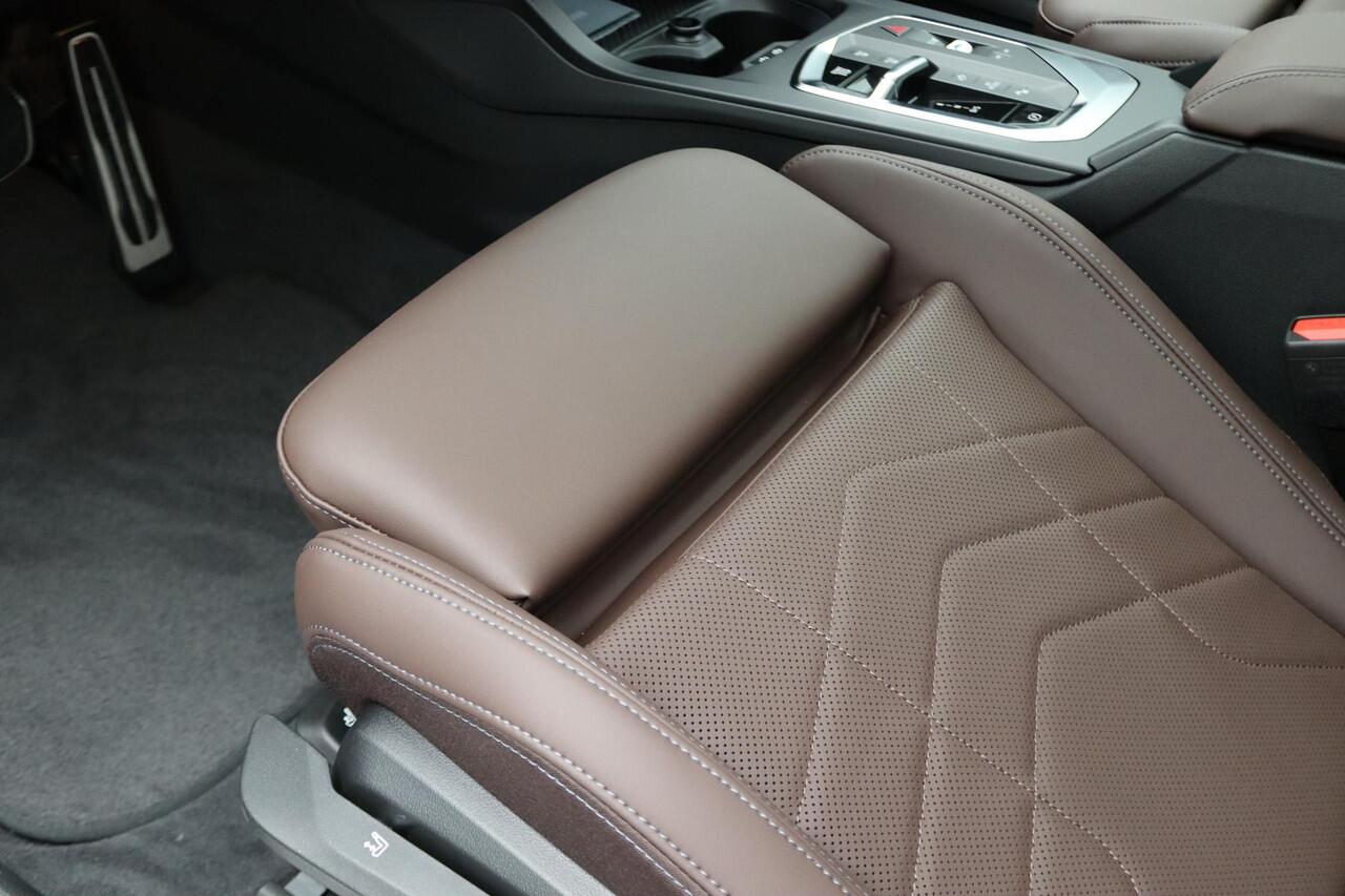 BMW 2-SERIE Gran Coupé 220 M Sportpakket | Premium Pack | Stuurwielrand Verwarmd | Comfort Access | Achteruitrijcamera | Panoramadak | Driving Assistant Plus | Harman Kardon | 19''