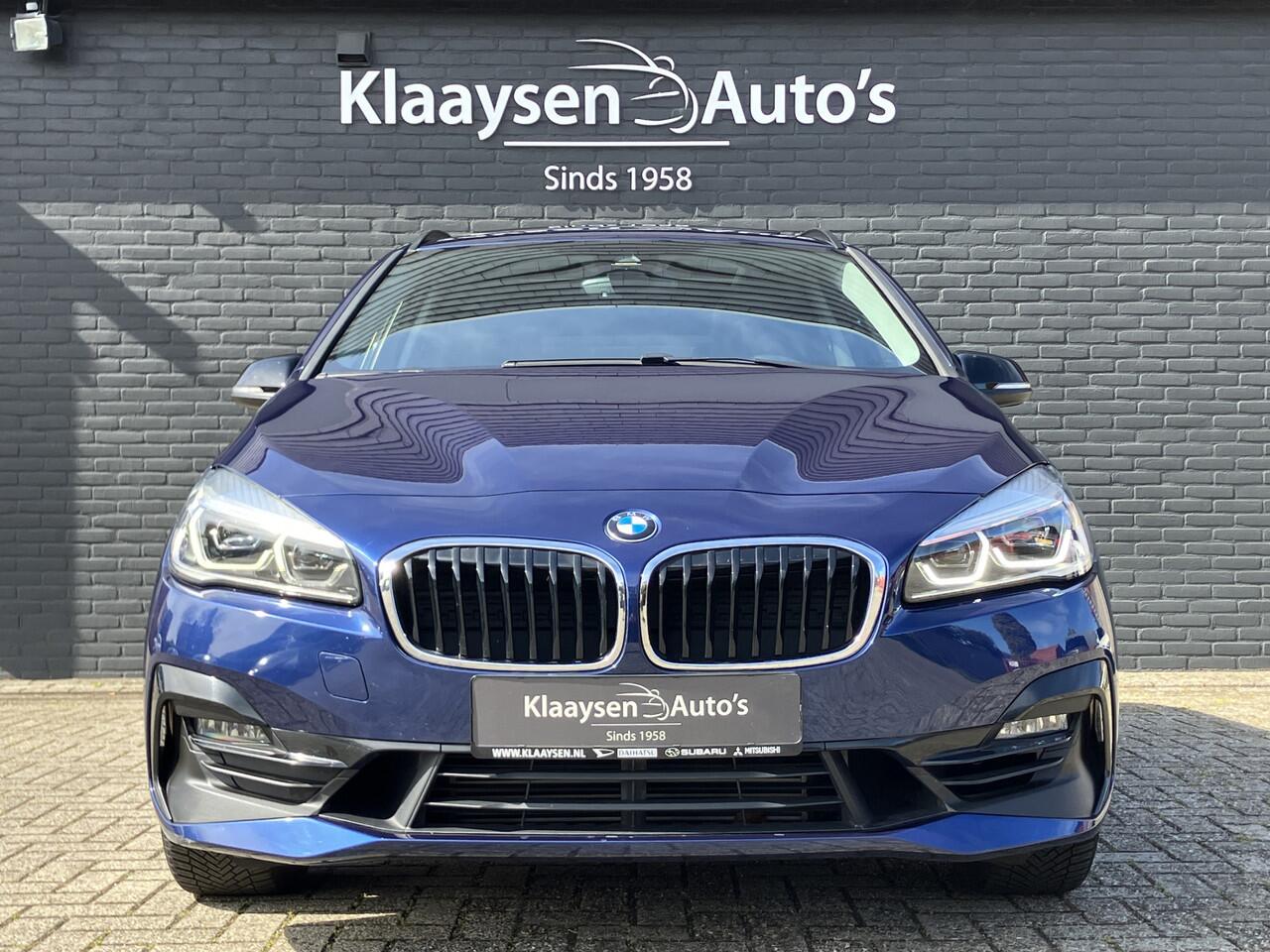 BMW 2-SERIE Active Tourer 220i High Executive Edition 192 pk M-sport AUT. | dealer onderhouden | navigatie | panoramadak | trekhaak