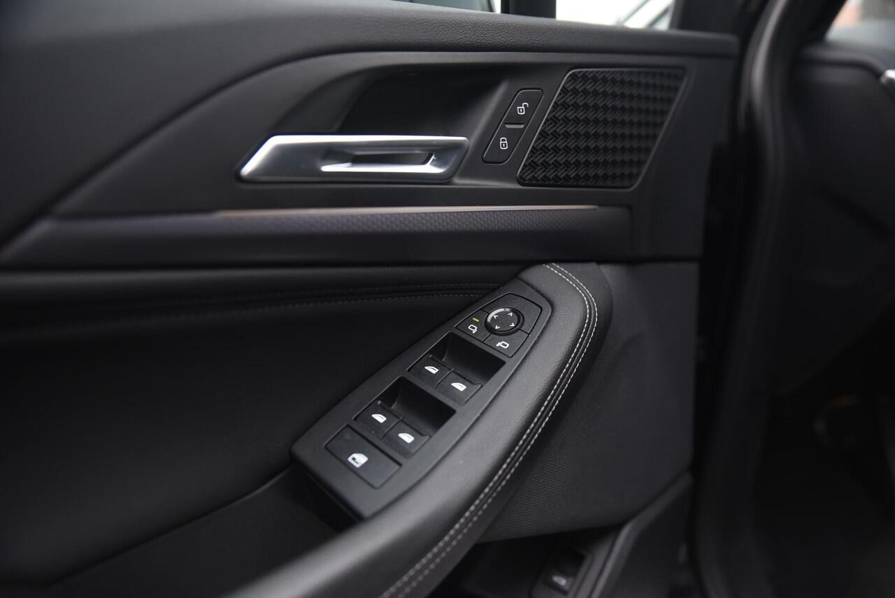 BMW 2-SERIE Active Tourer 218i - Elektrisch wegklapbare Trekhaak