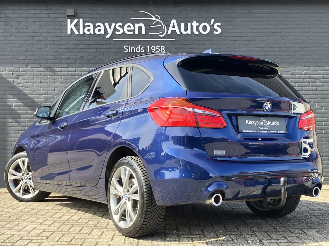 BMW 2-SERIE Active Tourer 220i High Executive Edition 192 pk M-sport AUT. | dealer onderhouden | navigatie | panoramadak | trekhaak