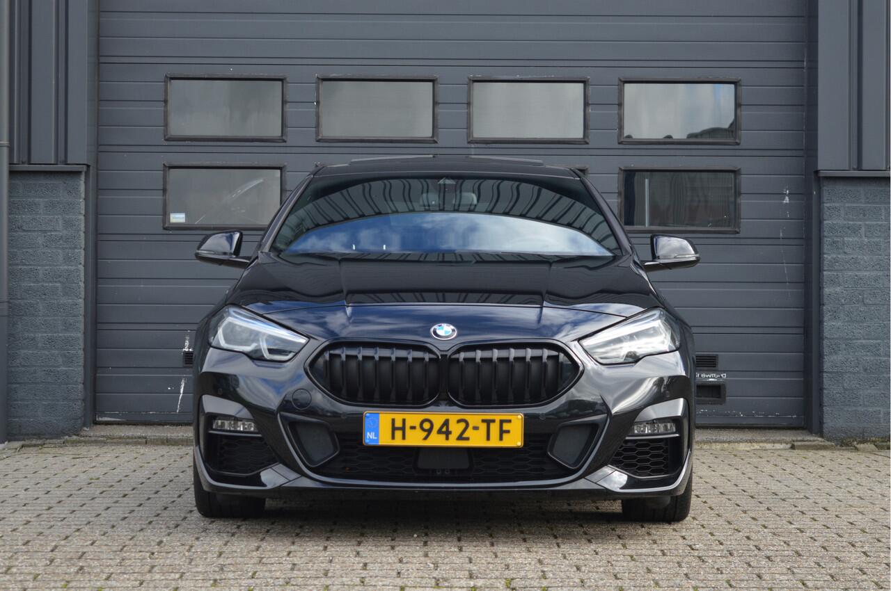 BMW 2-SERIE Gran Coupé 218i High Executive Edition | M-PAKKET | PANO | CAM | CARPLAY |