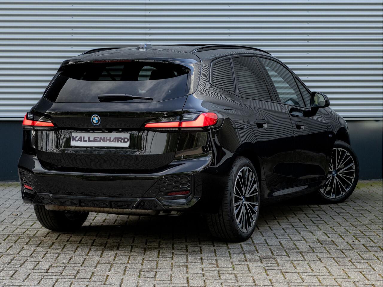 BMW 2-SERIE Active Tourer 225e xDrive - M-Sport - Pano - 360 Camera - Head-up