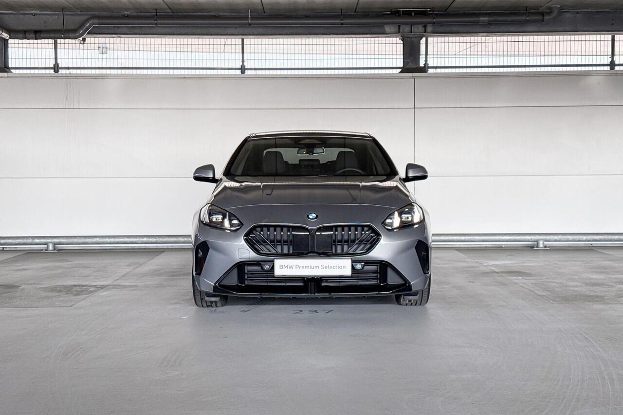 BMW 2-SERIE Gran Coupé 220 M Sport Design Edition | Selections | M Sportpakket Pro | Driving Assistant Plus