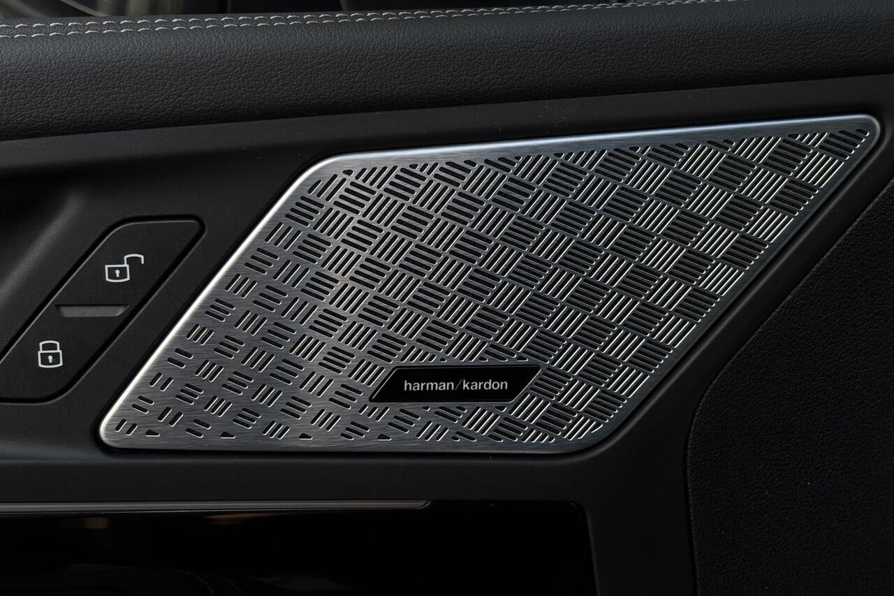 BMW 2-SERIE Active Tourer 218i | Harman Kardon | Head-up | Camera | Trekhaak | Comfort Access