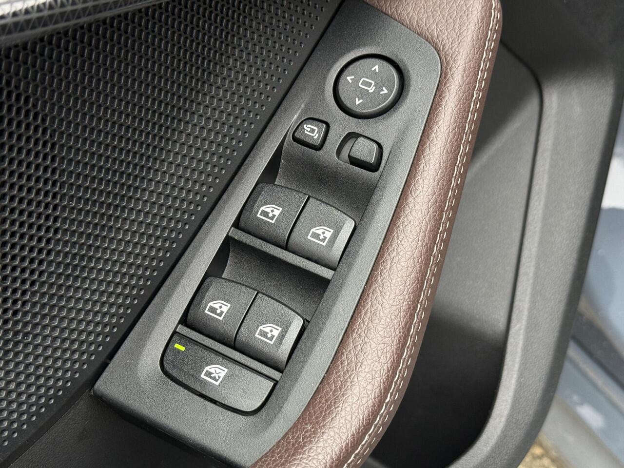 BMW 2-SERIE Gran Coupé 218i | M-Sport | Camera | Adapt. Led | Elek. verst. stoelen | Head-Up | Comfort Acces