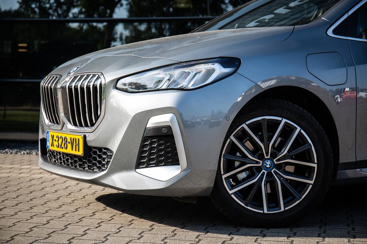 BMW 2-SERIE Active Tourer 225e xDrive M-Sport , Trekhaak, Sportstoelen,