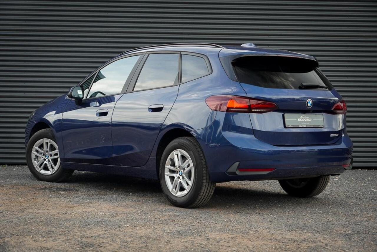 BMW 2-SERIE Active Tourer 220i / Aut / Navi / Trekhaak Elektrisch / Incl BTW