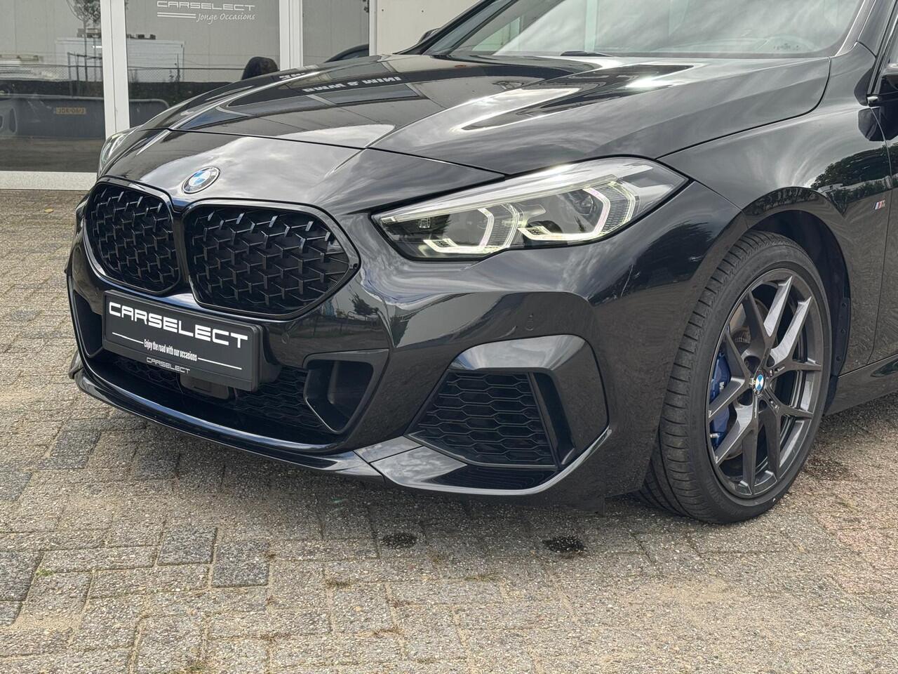 BMW 2-SERIE Gran Coupé M235i xDrive High Exe, M Performance, Schaalstoel, Head-up, Harman/Kardon, Adaptive Cruise . Een proefrit levert het bewijs. Neem contact op en we maken een afspraak!