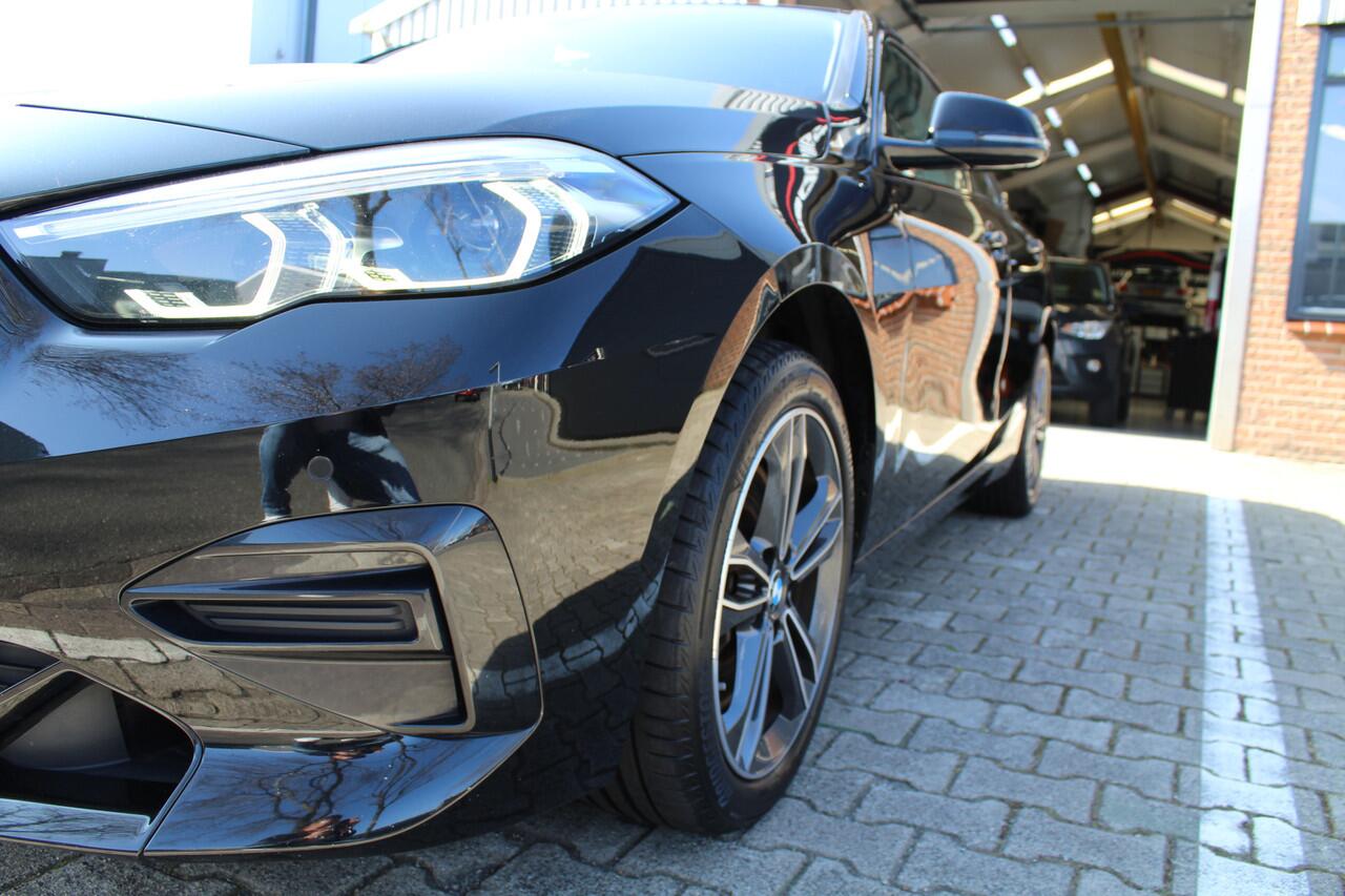BMW 2-SERIE Gran Coupé 220I SPORT LINE GRAN COUPE AUTOMAAT