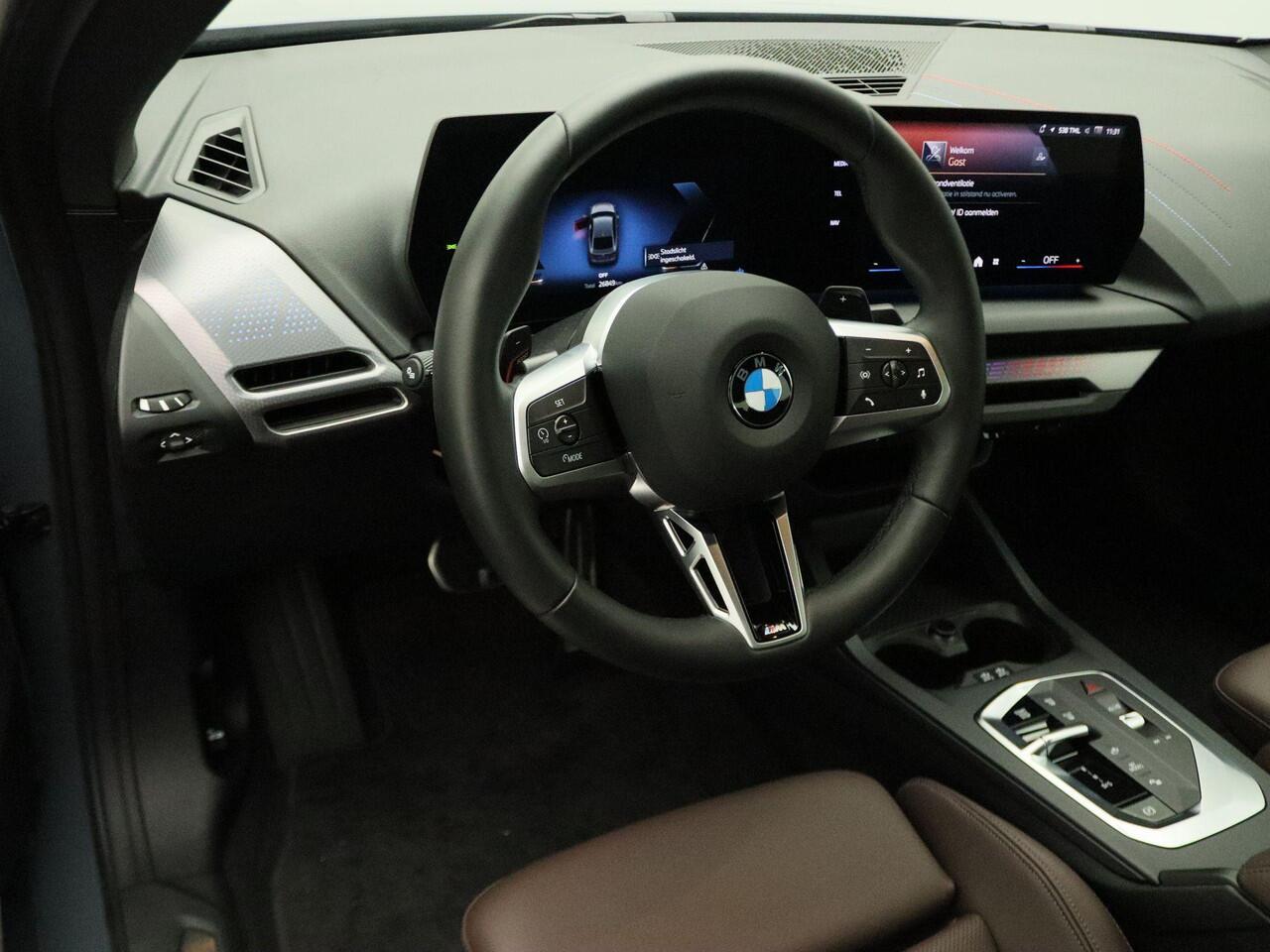 BMW 2-SERIE Gran Coupé 220 M Sportpakket | Parkeerhulpsysteem | Adaptief M-onderstel | Driving Assistant |18"