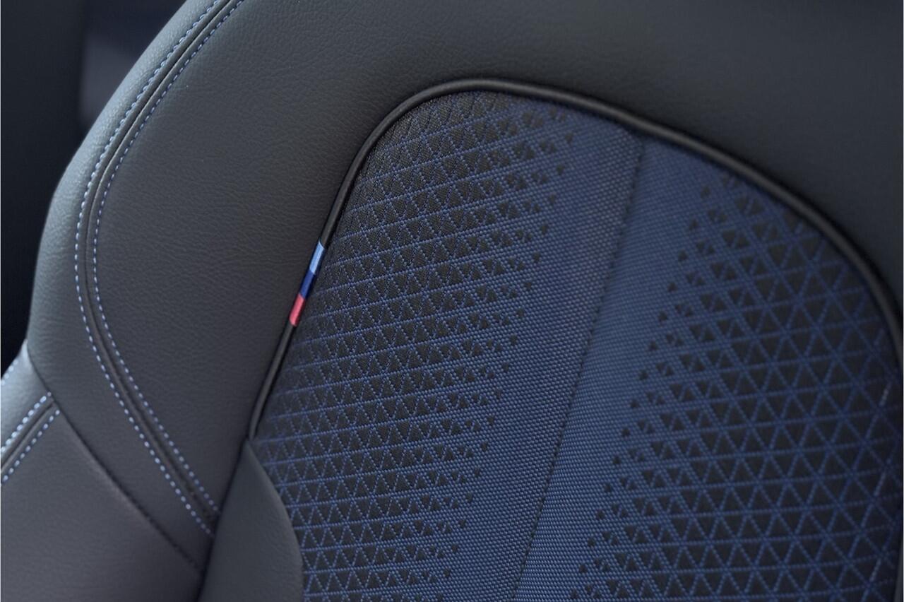 BMW 2-SERIE Gran Coupé 218i M-Sport | Panodak | Camera | Adaptive Cruise | Comfort Access