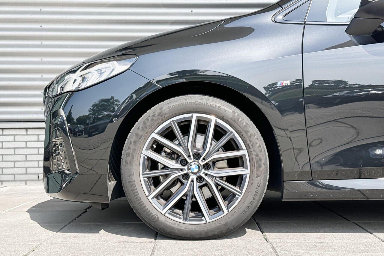 BMW 2-SERIE Active Tourer 218i M Sportpakket / Trekhaak
