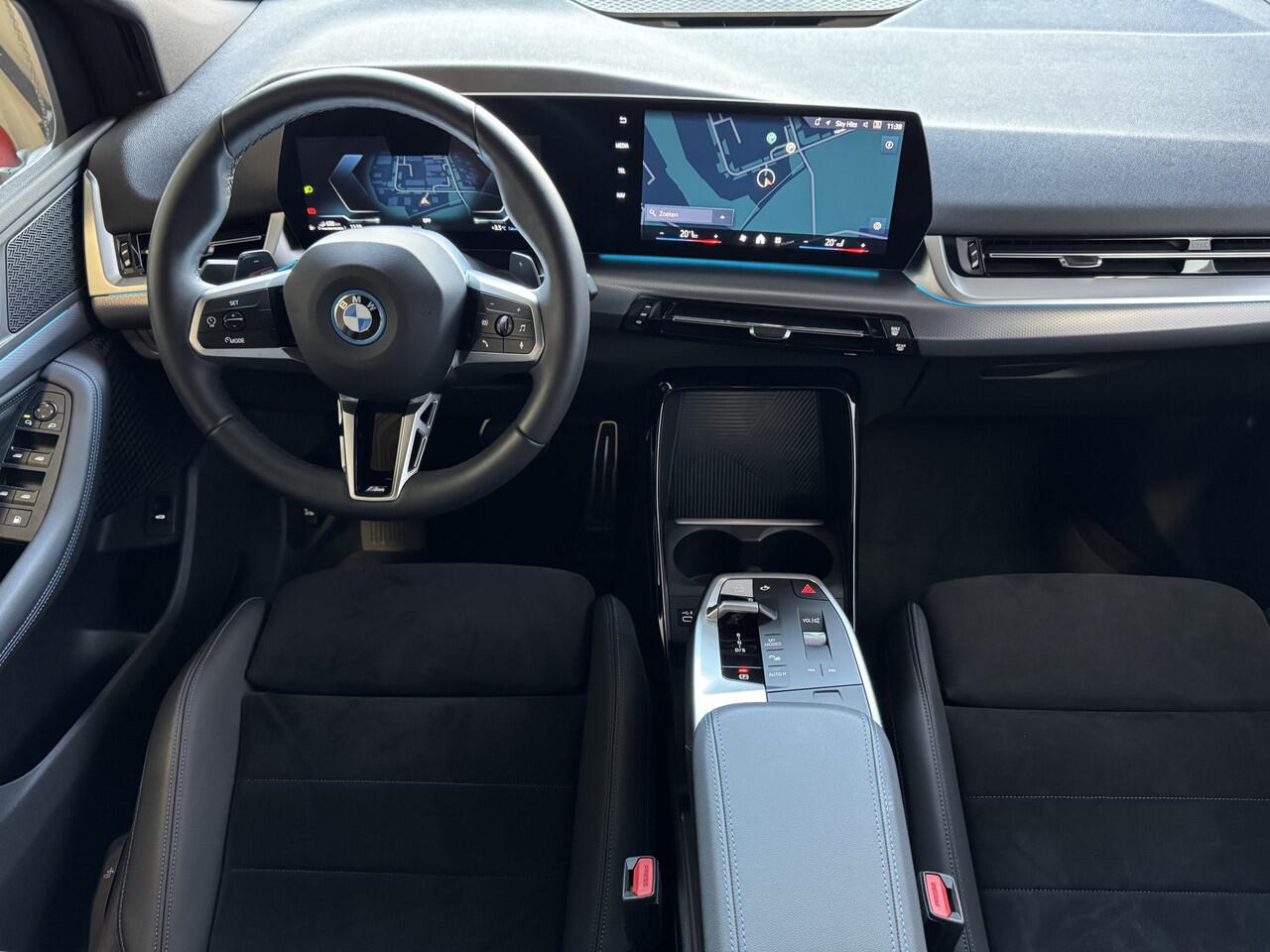 BMW 2-SERIE Active Tourer ? 230E ? M-SPORT ELEK.KLEP CAMERA WEGKLAPBARE.TREKHAAK AWD 4X4 4WD M-Sportpakket PHEV ? Top Auto's. Al 30 Jaar uw Bmw Specialist in , BMW M / M Sport / PHEV / HEV / Hybrid / Mhev / 25e / 30e / xDrive25e // xDrive30e / sDrive18i / sDrive20i 