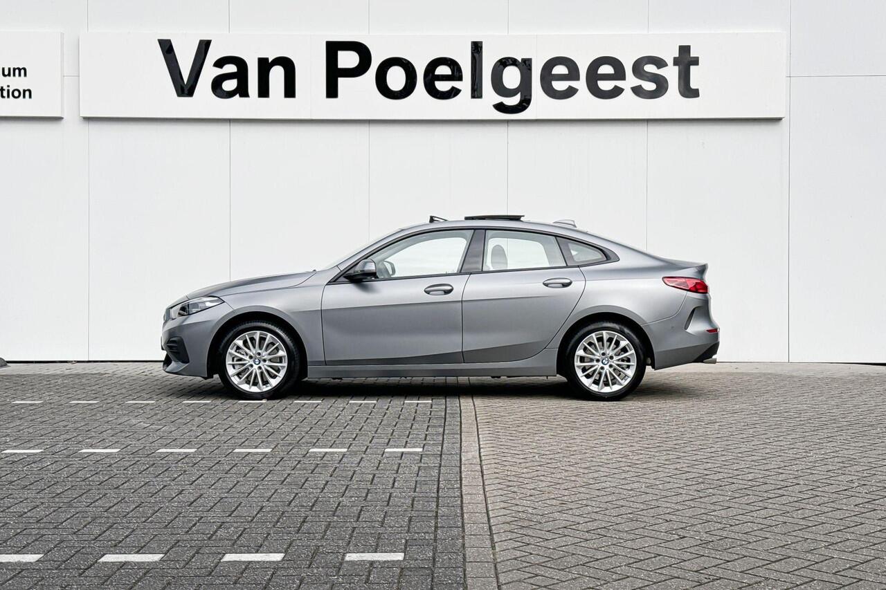 BMW 2-SERIE Gran Coupé 220i | Comfort Pack | Panoramadak | cruise control adaptief