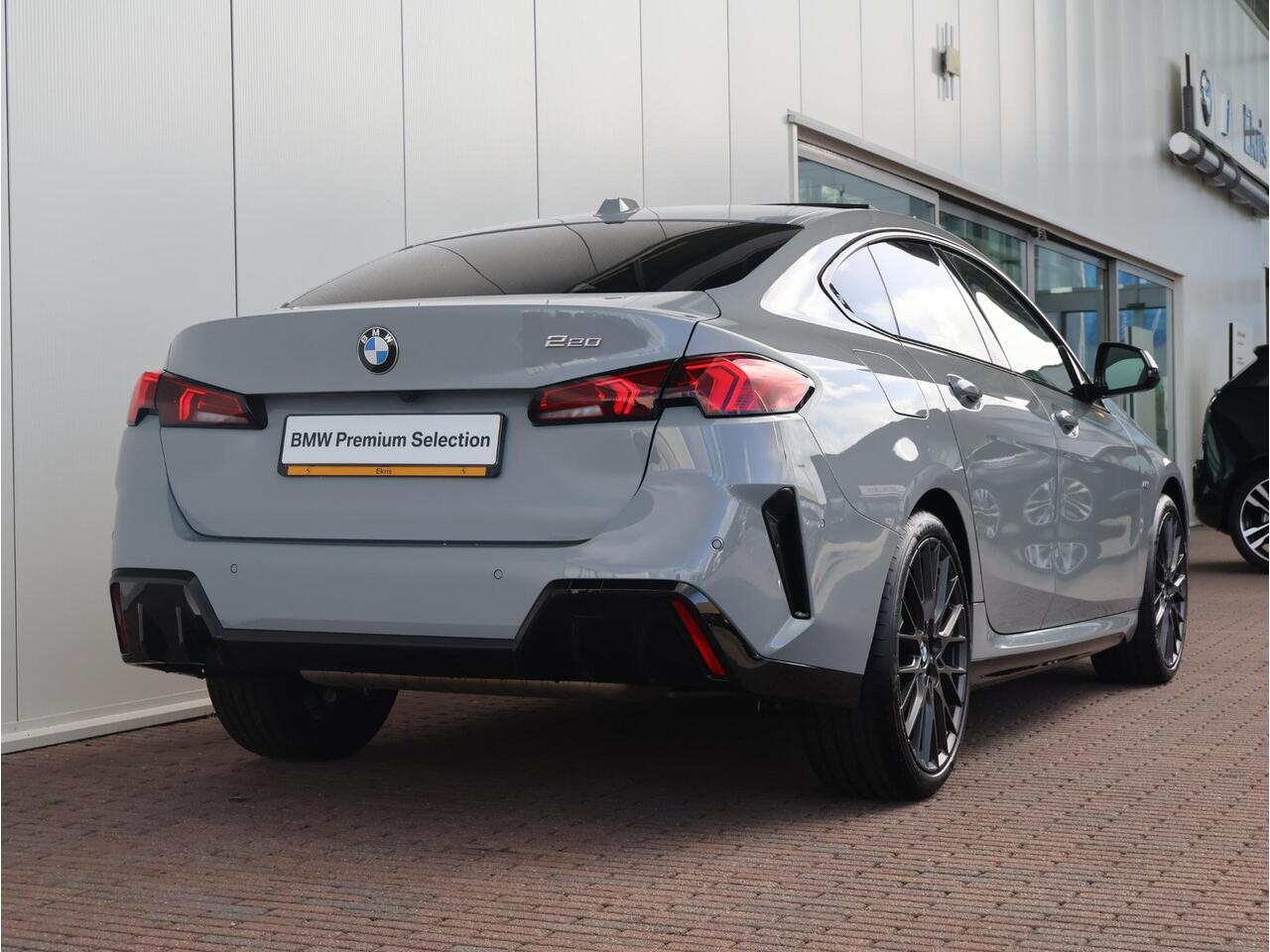 BMW 2-SERIE Gran Coupé 220 M Sport Design Edition M Sportpakket/ Comfort Access/ Panoramadak/ Harman-Kardon/ Premium Pack/ Stoelverwarming | Ekris Selection