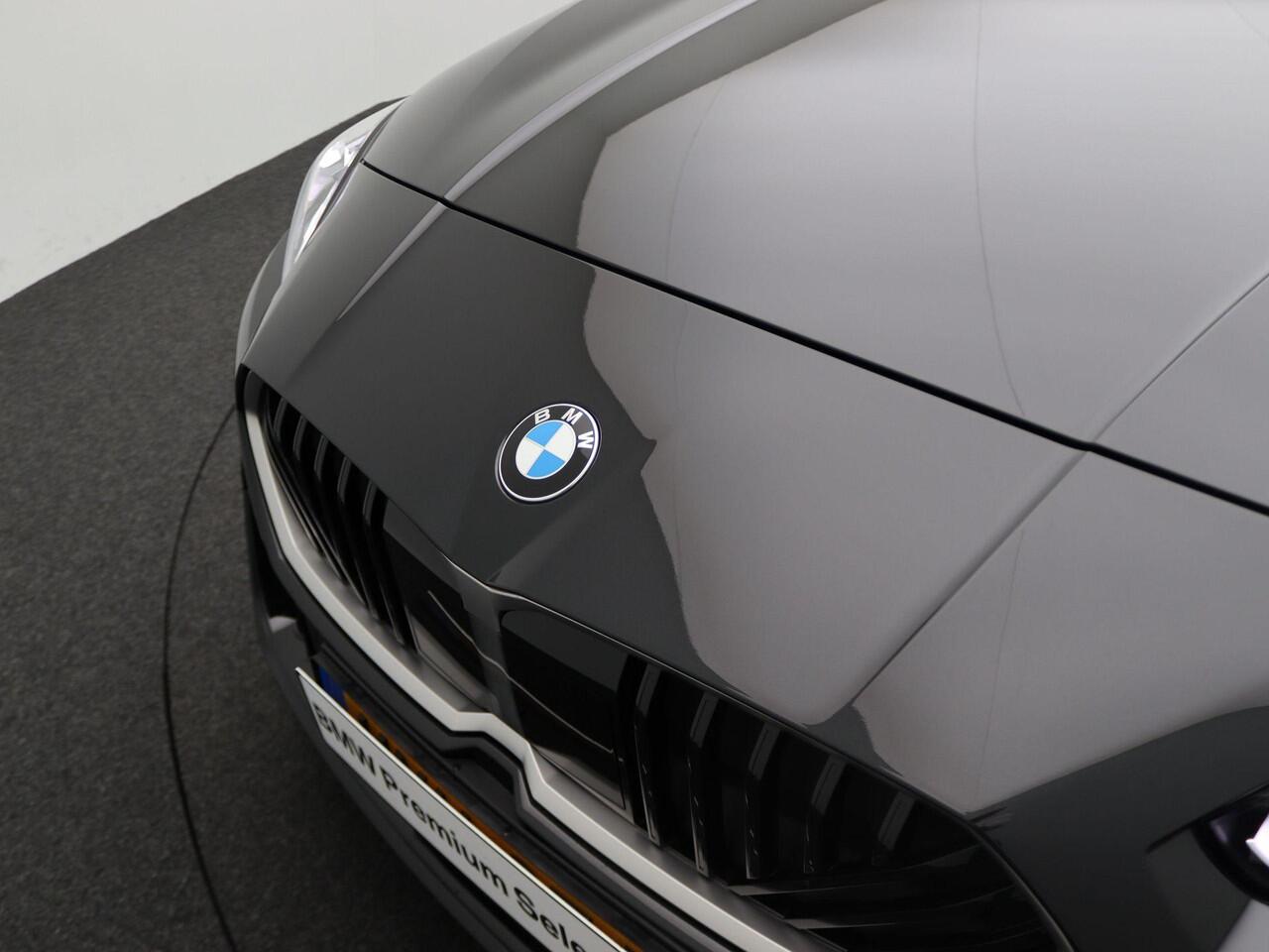 BMW 2-SERIE Gran Coupé 220 Driving Assistant Plus | Sportstoelen voor | Achteruitrijcamera | Premium Pack | 17" | Ekris Selection