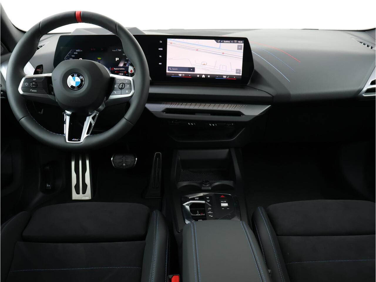 BMW 2-SERIE M235 xDrive Gran Coupé | M Sportpakket Pro | Innovation Pack | Extra Voordeel
