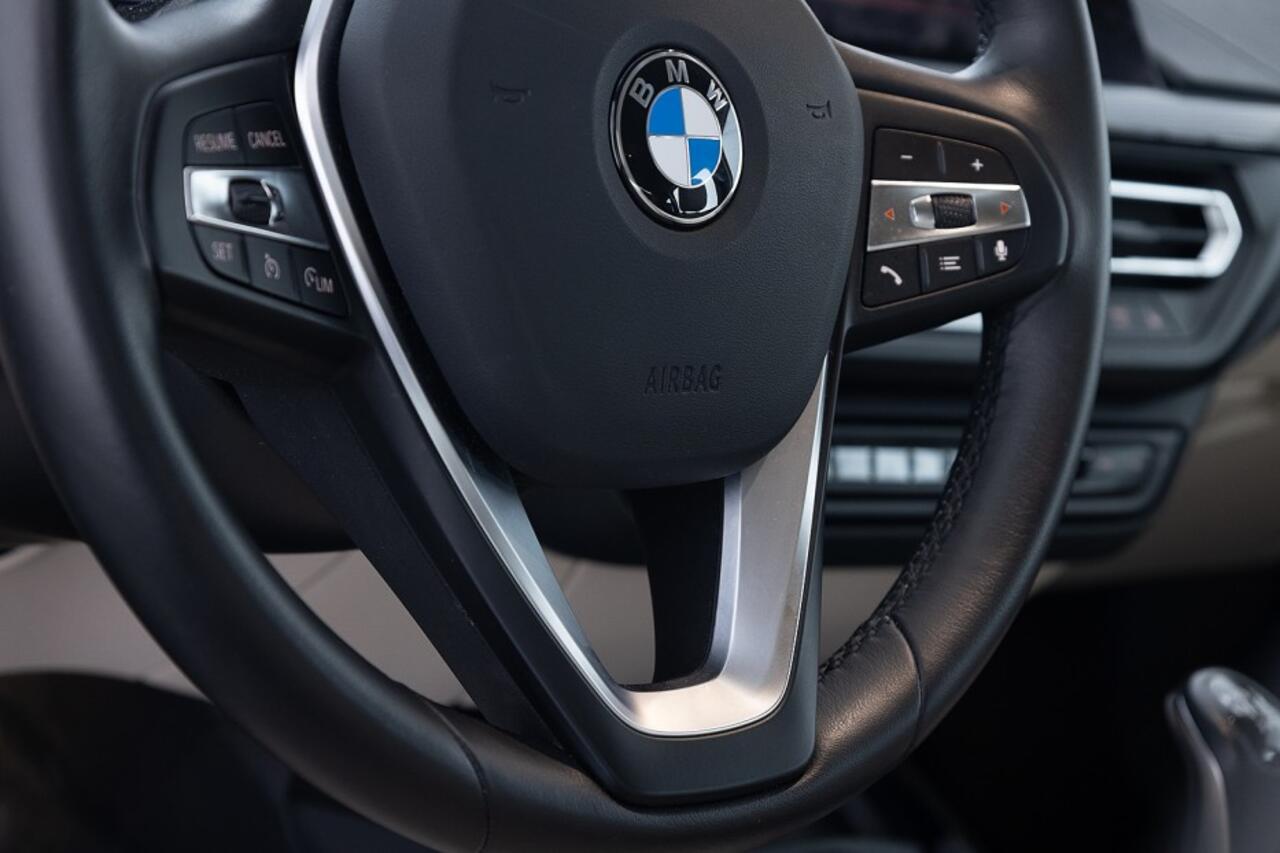 BMW 2-SERIE 218 Gran Coupé i Executive Edition | LEDER | Full LED ? 1e Eigenaar