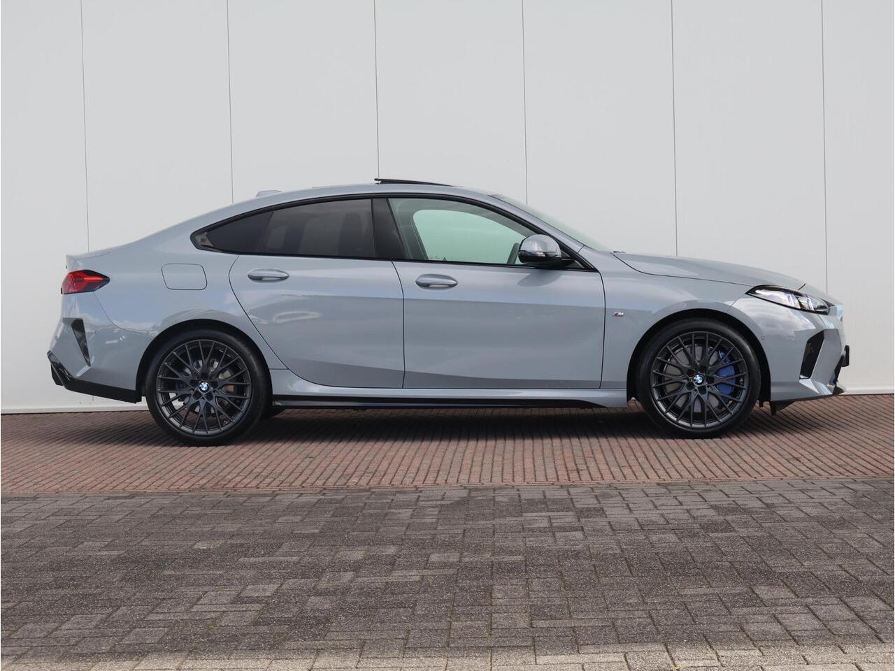 BMW 2-SERIE Gran Coupé 220 M Sport Design Edition M Sportpakket/ Comfort Access/ Panoramadak/ Harman-Kardon/ Premium Pack/ Stoelverwarming | Ekris Selection