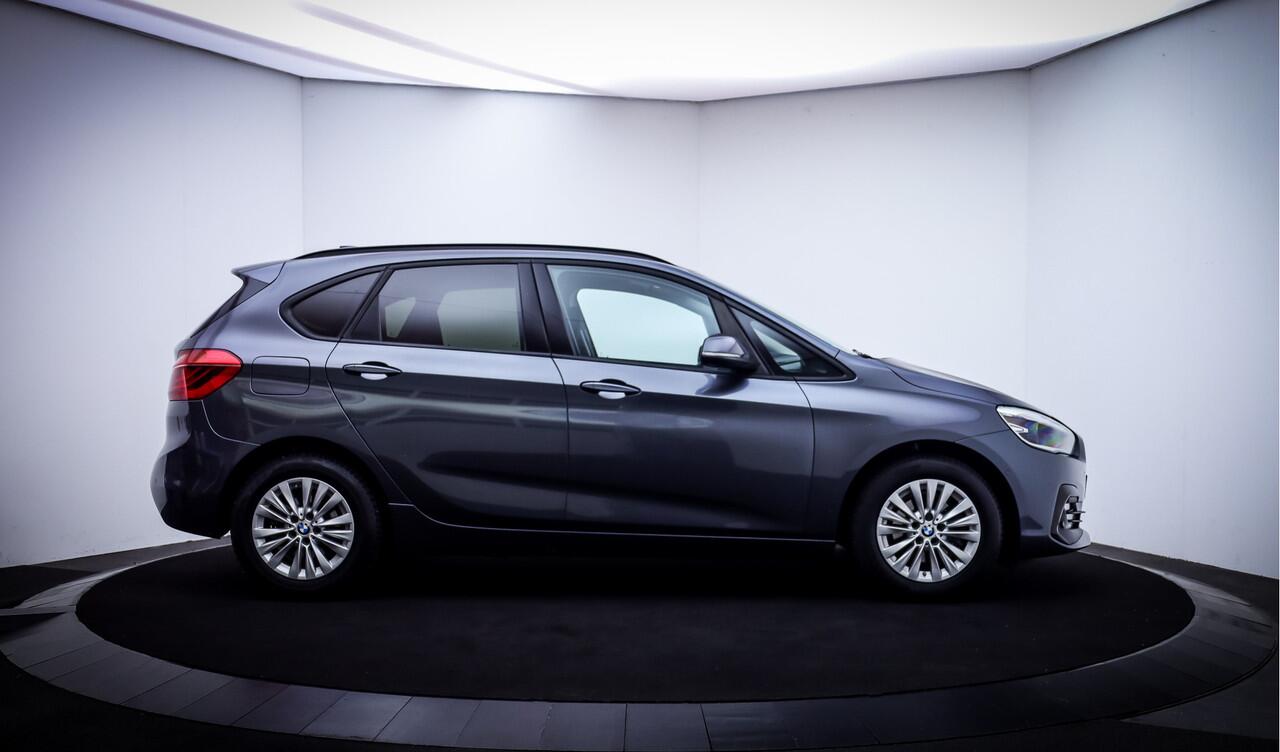 BMW 2-SERIE Active Tourer 218iA Executive Advantage FULL LED | CAMERA | STOELVERW | NAVI | CLIMA | CRUISE | PDC V+A | LMV