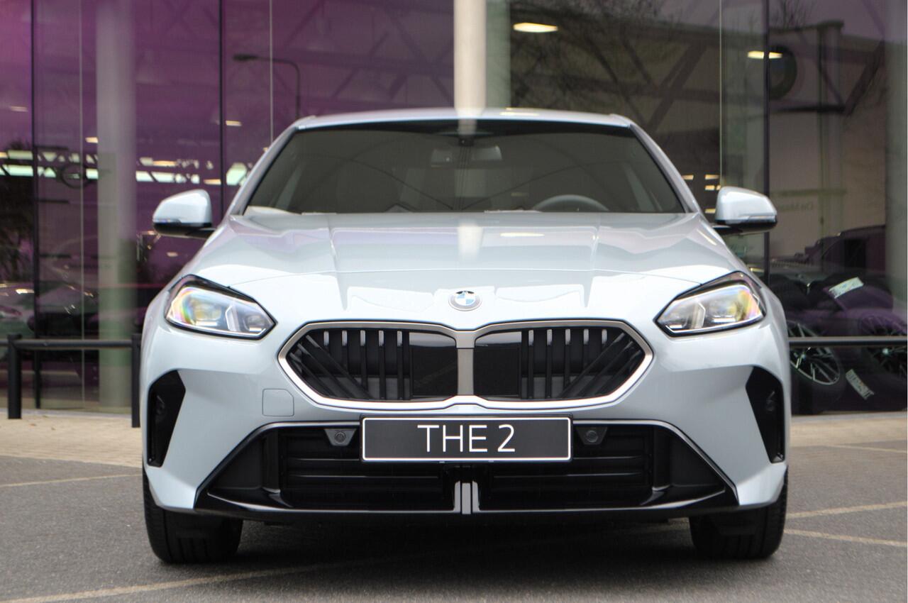 BMW 2-SERIE Gran Coupé 220 M Sport Automaat / Sportstoelen / Adaptieve LED / M Adaptief onderstel / Comfort Access / Parking Assistant / Stoelverwarming