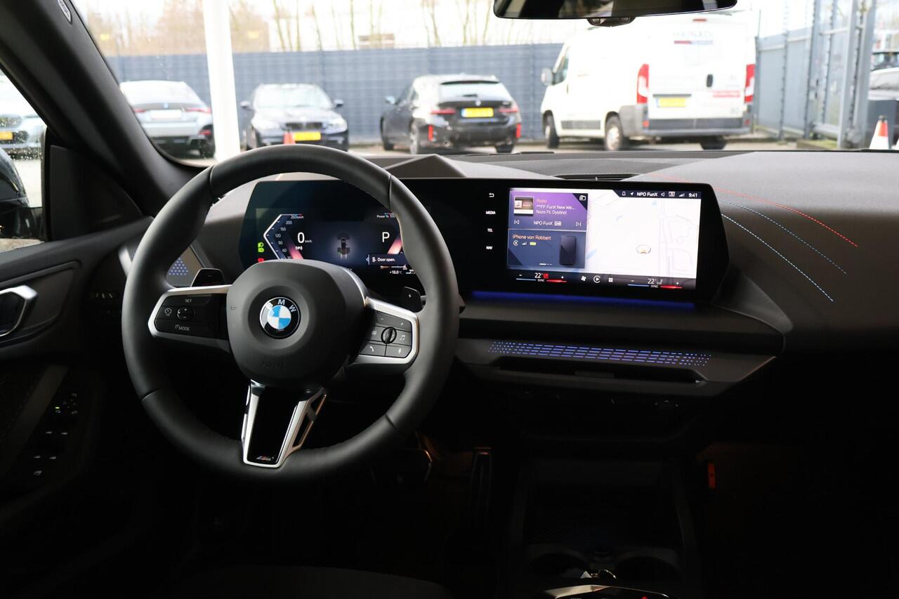 BMW 2-SERIE 220 Gran Coupé | M Sportpakket Pro | Innovation Pack | Panorama Dak