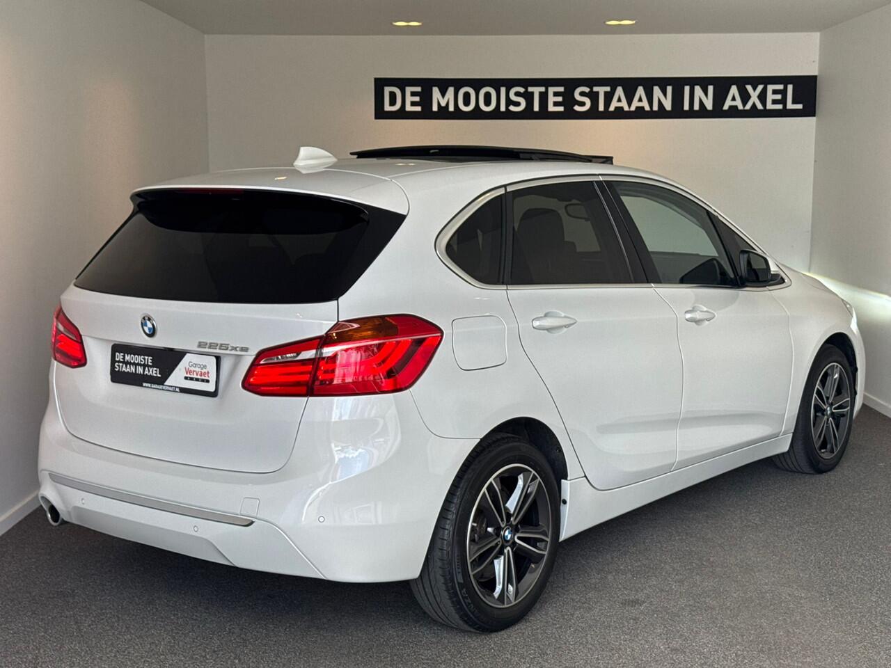 BMW 2-SERIE Active Tourer 225xe iPerformance High Executive