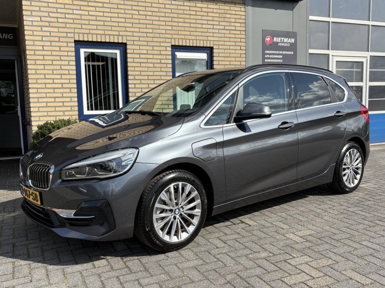 BMW 2-SERIE 225xe iP High Exec. HEADUP DISP-MEMORY-CAMERA-STOELVERWMING